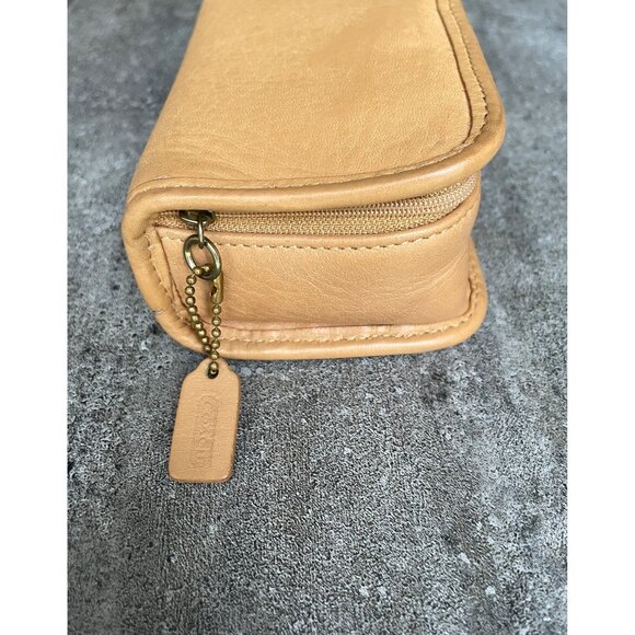 Vintage Coach Chubby Case Camel Embossed Leather With Mirror Cosmetic Travel - Picture 4 of 11